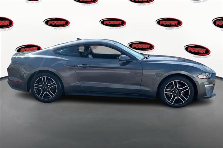 $19995 : Used 2020 Mustang EcoBoost Pr image 3