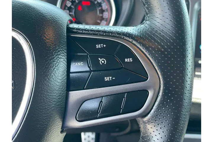 $37995 : Dodge Challenger 2022 R/T Sc image 9