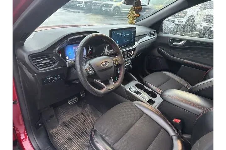 $25000 : Ford Escape 2023 AWD ST-Line image 9
