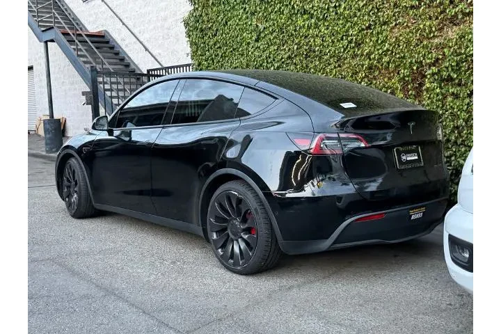 $28495 : Tesla Model Y 2022 AWD Perfo image 5