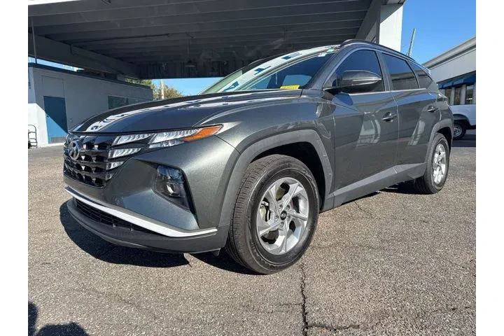 $16293 : Hyundai TUCSON 2022 SEL 4dr image 2