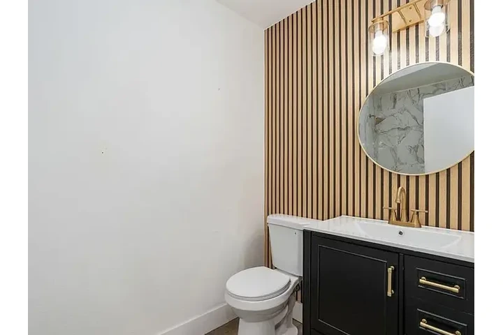 $2000 : HOUSE FOR RENT image 7