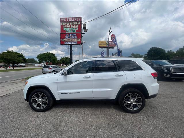 $22999 : 2019 Grand Cherokee image 9