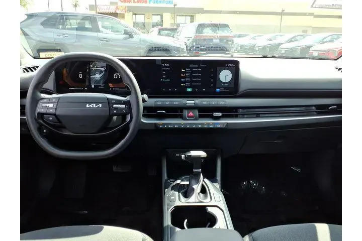 $22345 : Kia K4 2025 LXS 4dr Sedan image 8