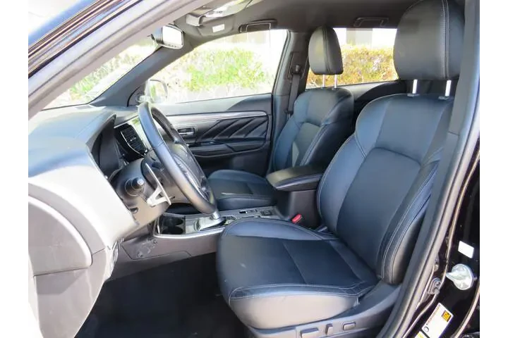 $24852 : Mitsubishi Outlander PHEV 20 image 8