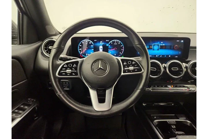 $25998 : Mercedes-Benz GLB 2022 AWD G image 10