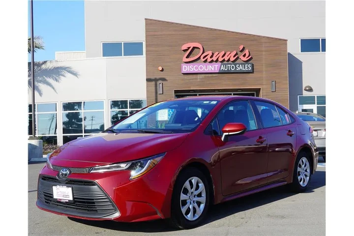 $22700 : 2025 Corolla LE image 1