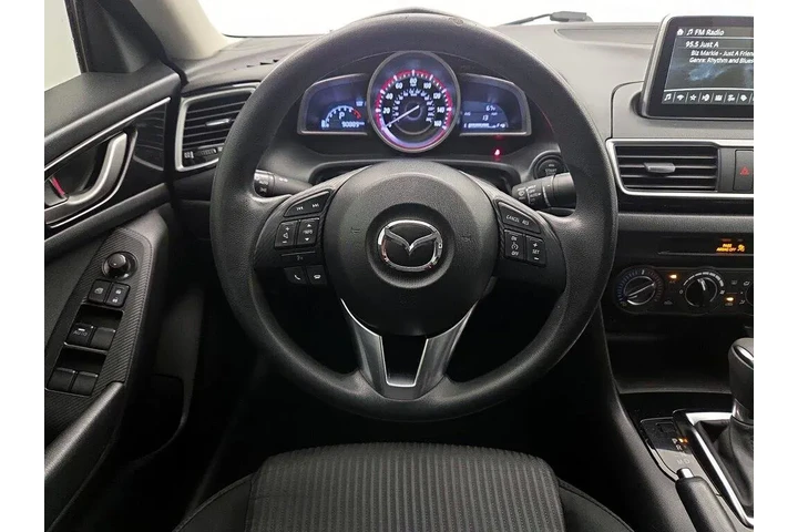 $12998 : Mazda Mazda3 2016 i Sport 4d image 10