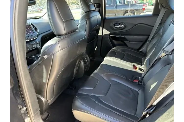 $22621 : Jeep Cherokee 2023 4x4 Altit image 10