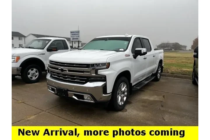 $35885 : Chevrolet Silverado 1500 202 image 1
