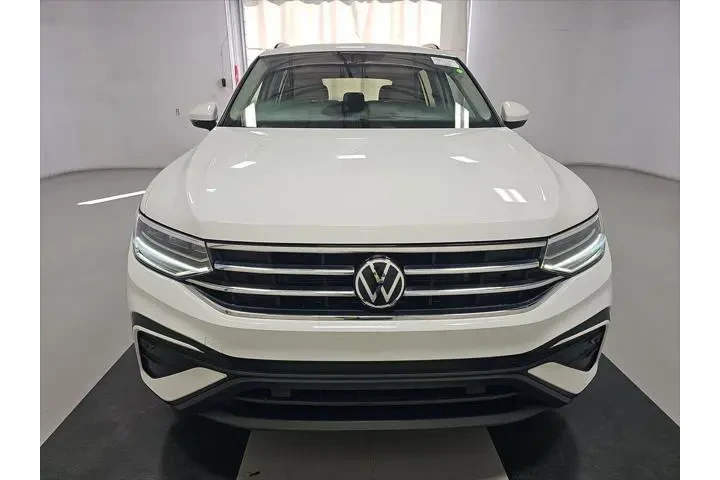$19493 : Volkswagen Tiguan 2023 S 4dr image 2