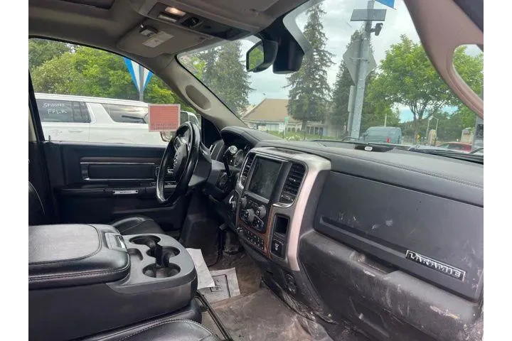 $39988 : Ram 2500 2016 4x4 Laramie 4d image 7