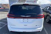 $24900 : PRE-OWNED  CHRYSLER PACIFICA H thumbnail