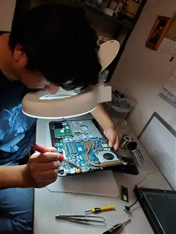 Curso Reparacion Laptops/PC's image 4