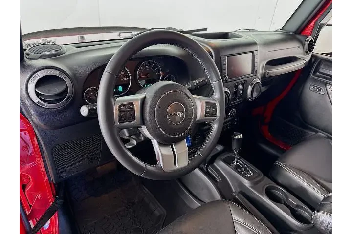 $19750 : Jeep Wrangler Unlimited 2017 image 9