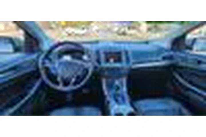 $13995 : 2017 Edge image 9