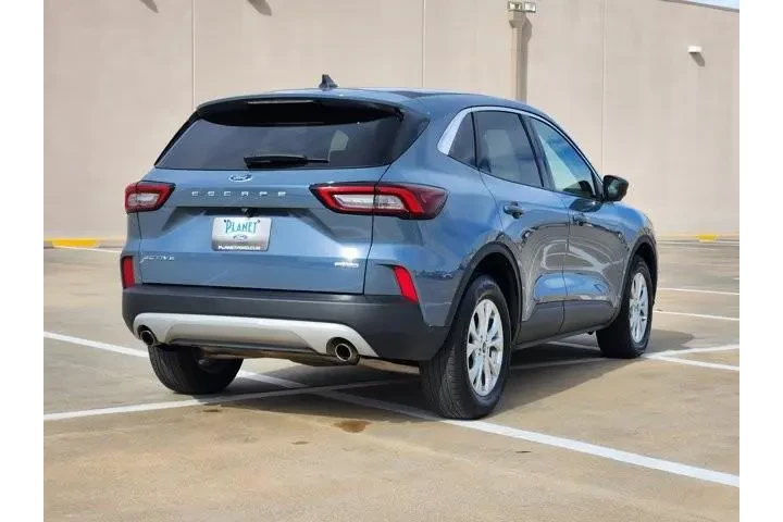 $21555 : Ford Escape 2023 AWD Active image 5