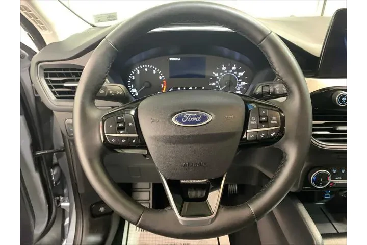 $23588 : Ford Escape 2022 AWD SE 4dr image 7