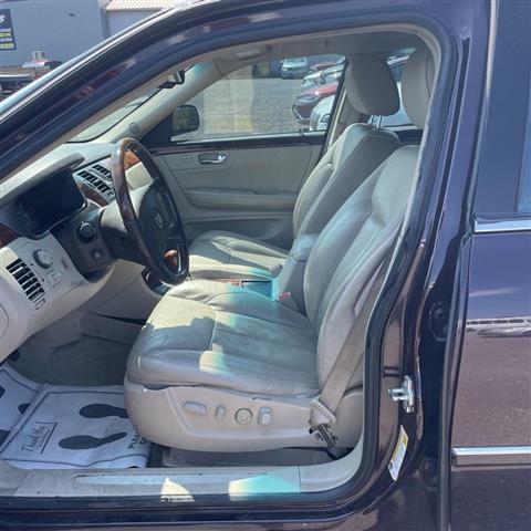 $9000 : 2008 CADILLAC DTS image 6