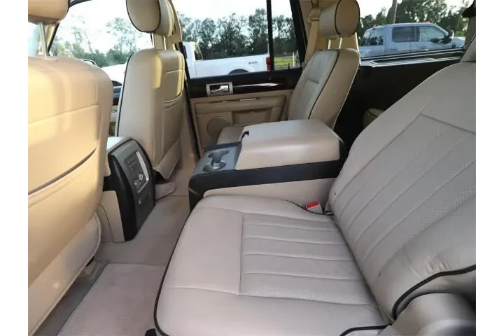 $11787 : Lincoln Navigator 2006 Luxur image 10