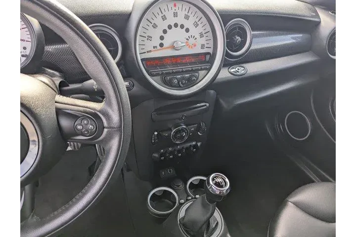 $12999 : MINI Roadster 2014 Cooper S image 9