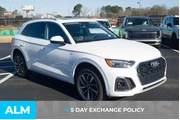 $27320 : Audi Q5 2024 AWD quattro S l thumbnail