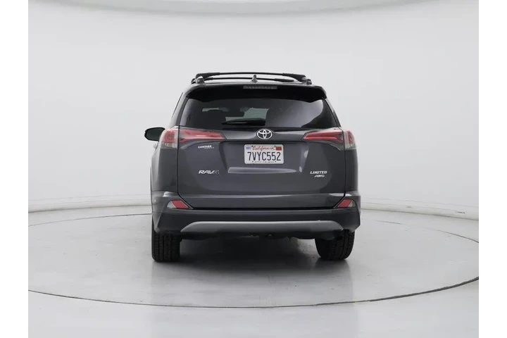 $22998 : Toyota RAV4 2017 AWD Limited image 6