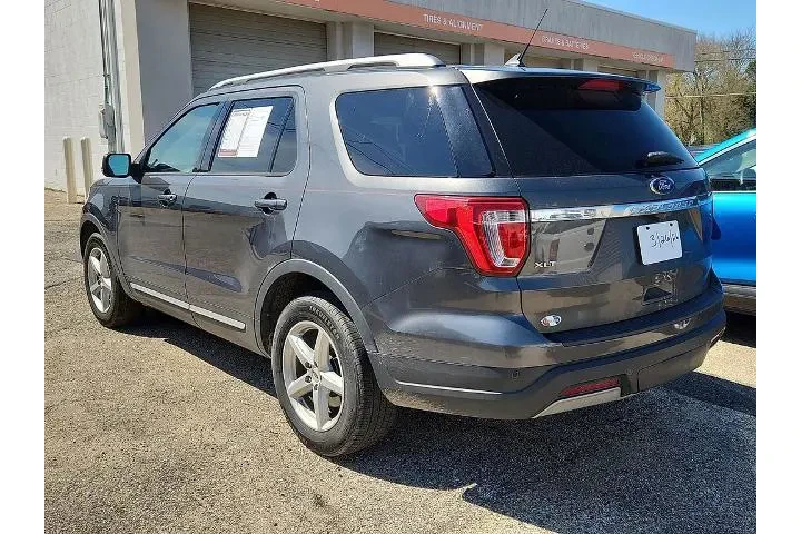 $19792 : Ford Explorer 2019 XLT 4dr S image 7