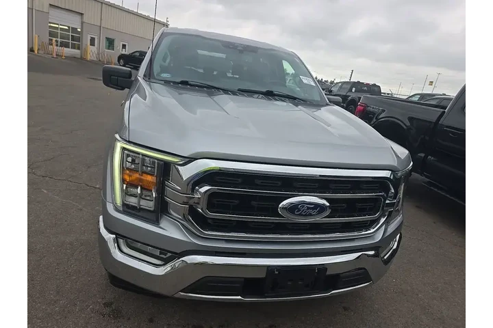 $31898 : Ford F-150 2022 4x2 XL 4dr S image 2