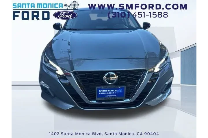 $16998 : Nissan Altima 2019 2.5 SR 4d image 1