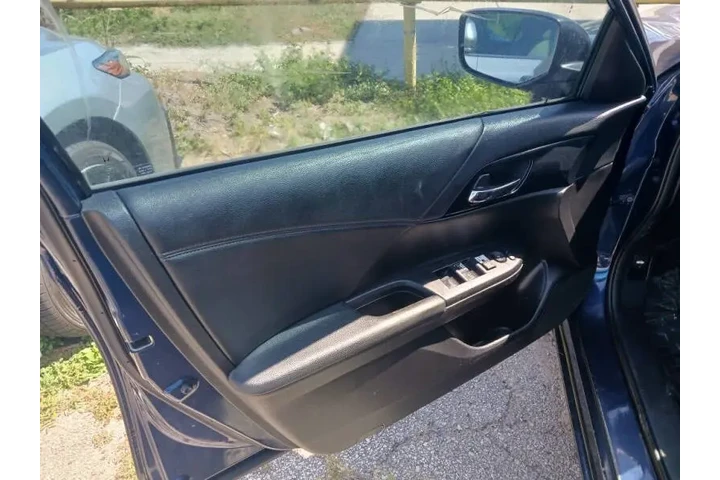 $9500 : 2014 Accord Sport image 6