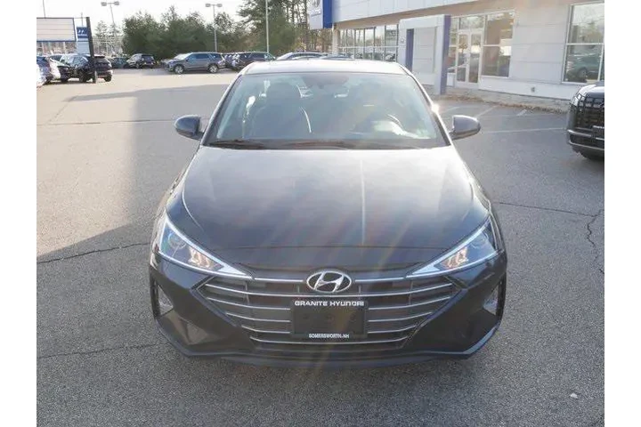 $15990 : Hyundai ELANTRA 2020 Value E image 9