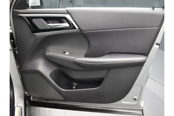 $21995 : Mitsubishi Outlander 2023 AW image 6