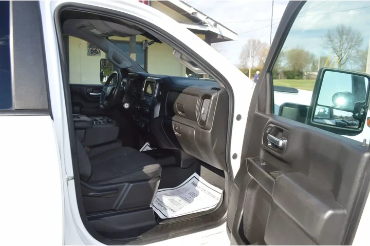 $32900 : 2020 CHEVROLET SILVERADO 2500 image 2