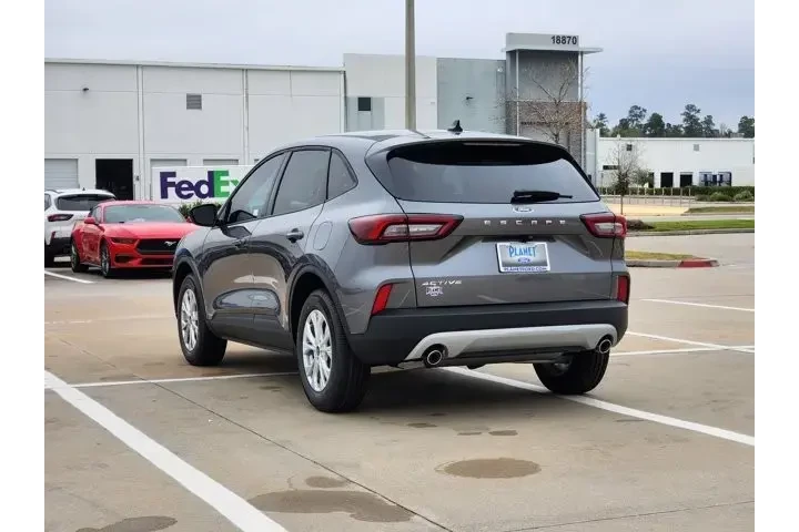 $26950 : Ford Escape 2026 Active 4dr image 4