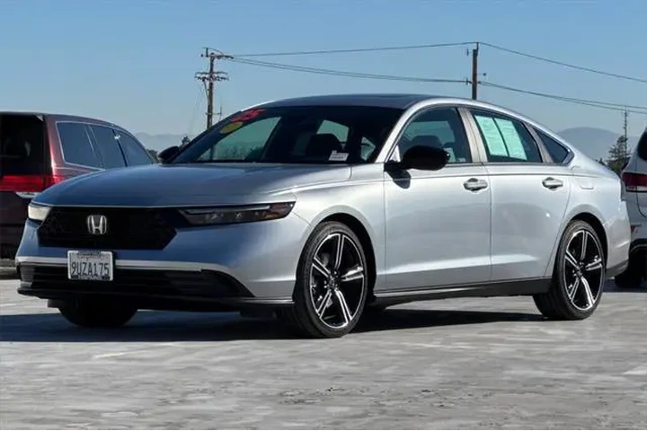 $29651 : Honda Accord Hybrid 2025 Spo image 7