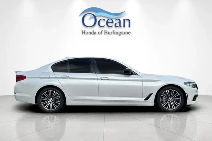 $17994 : BMW 5 Series 2019 530i 4dr S image 3