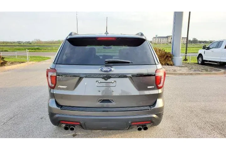 $19900 : Ford Explorer 2018 AWD Sport image 8