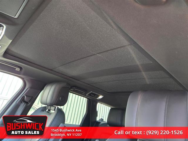 $31995 : Used 2019 Range Rover Sport T image 10