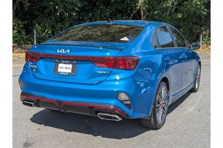 $18992 : Kia Forte 2023 GT 4dr Sedan image 3