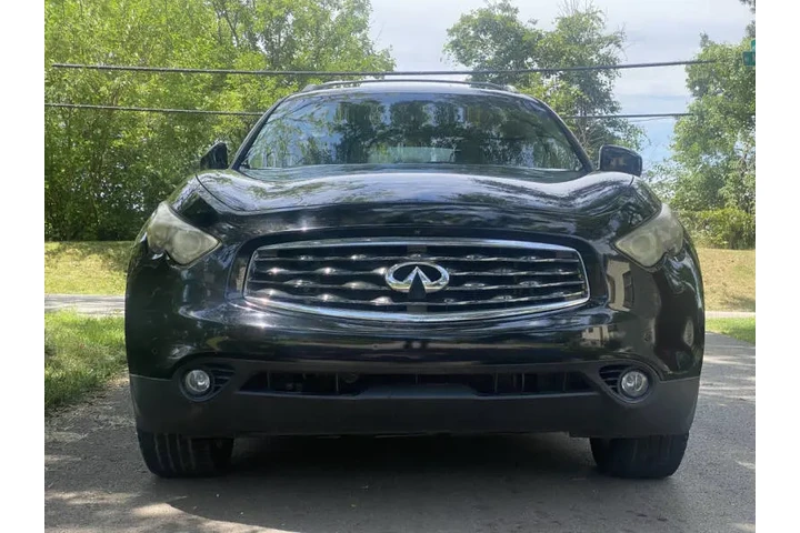 $7999 : 2010 FX35 image 3