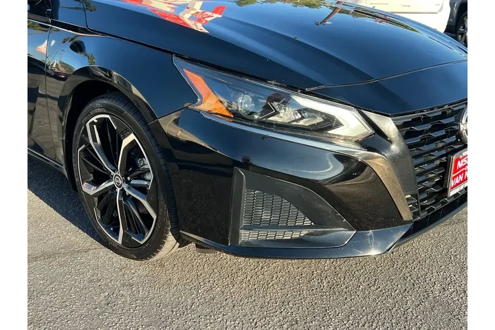 $21998 : Nissan Altima 2024 2.5 SR 4d image 9