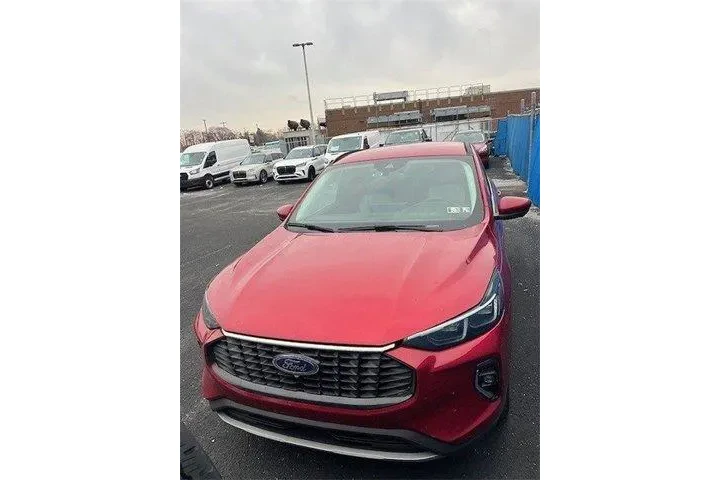 $25595 : Ford Escape 2023 AWD Platinu image 2