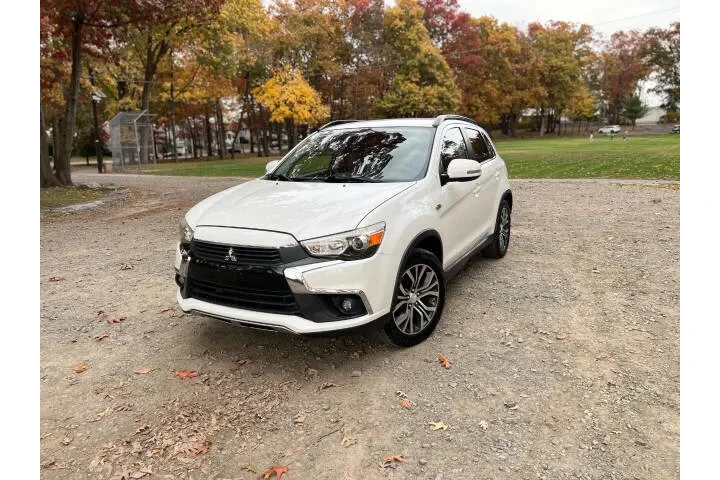 $8300 : 2016 Outlander Sport image 2