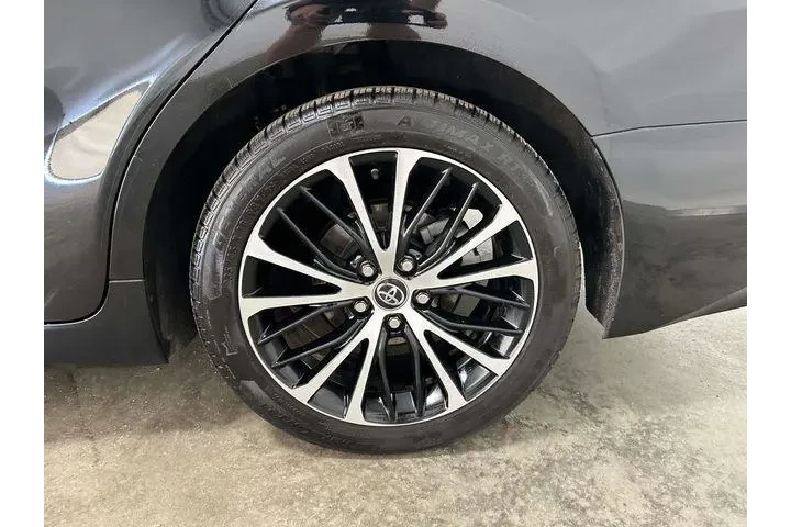 $9985 : Toyota Camry 2018 SE 4dr Sed image 7