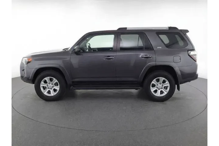 $35313 : Toyota 4Runner 2020 4x4 SR5 image 6