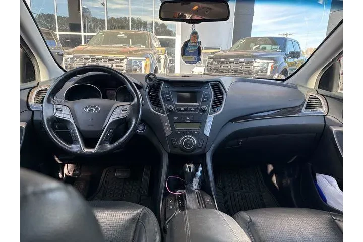 $10000 : Hyundai SANTA FE Sport 2014 image 8