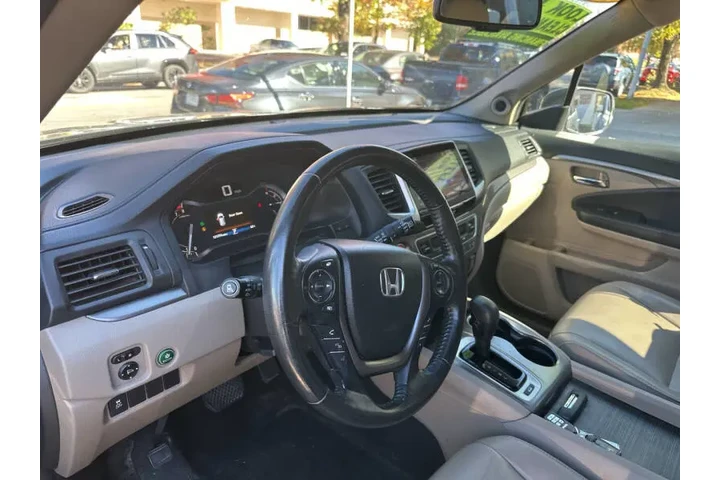 $16995 : 2016 Pilot EX-L image 10