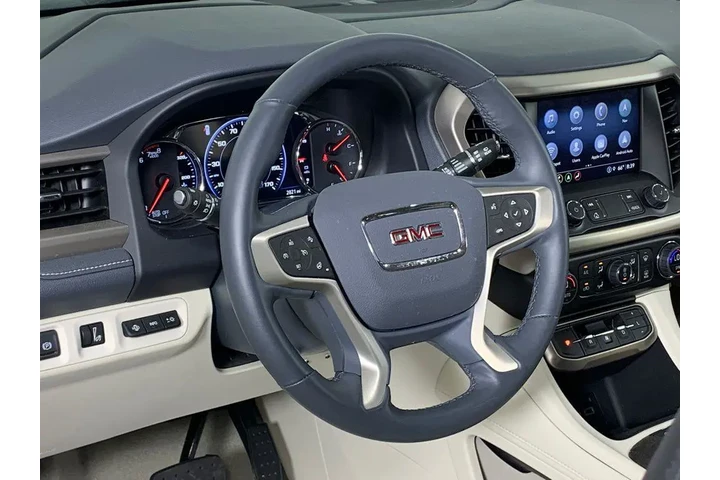 $39920 : GMC Acadia 2023 Denali 4dr S image 6