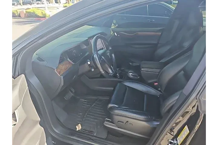 $35187 : Tesla Model X 2020 AWD Long image 3